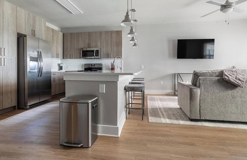 Fort Myers Apartment | Landing | Incredible 1BD, Gym, Pool