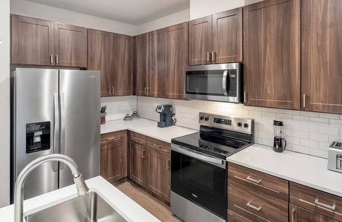 Seguin Apartment | Landing | Incredible 1BD, Pool, Gym