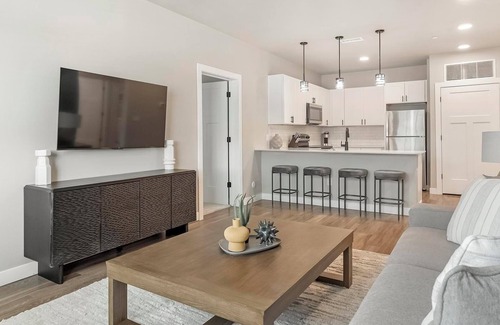 Goodyear Apartment | Landing | Incredible 2BD, Clubhouse