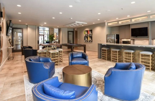 New Pathways Apartment | Landing | Incredible 2BD, Clubhouse, Gym