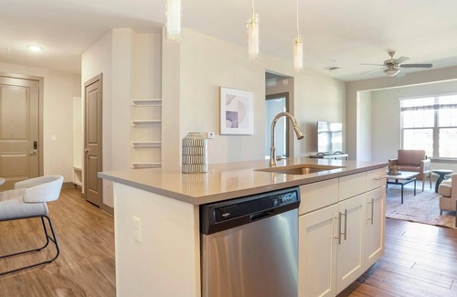 Florida Central Atlantic Coast Apartment | Landing | Incredible 2BD, Pool, Gym