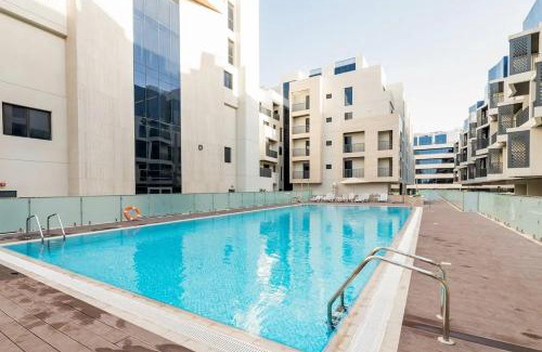 Mirdif Apartment | Landing Lane Family Suites, Studio Near DXB Airport