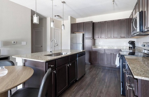 Gruene Apartment | Landing | Modern 1BD, Pool, Gym