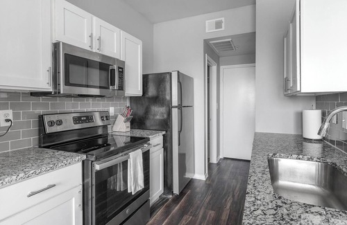 Fossil Creek Apartment | Landing | Modern 1BD, Clubhouse, Gym