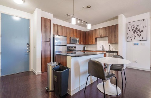 Terrell Heights Apartment | Landing | Modern 2BD, Gym, Yoga Studio
