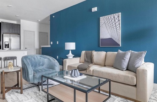 Austin Apartment | Landing | Stunning 1BD, Pool, Gym