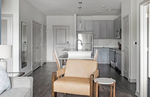 Murfreesboro Apartment | Landing | Stunning 2BD, Clubhouse, Yoga Studio