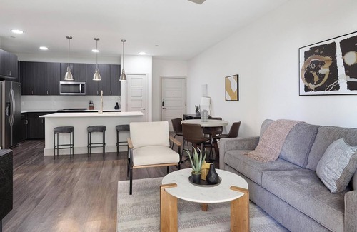 Camelback East Apartment | Landing | Stunning 2BD, Gym, Clubhouse