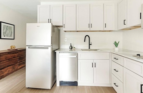 Northeast Raleigh Apartment | Landing | Stylish Studio, Gym, Pool