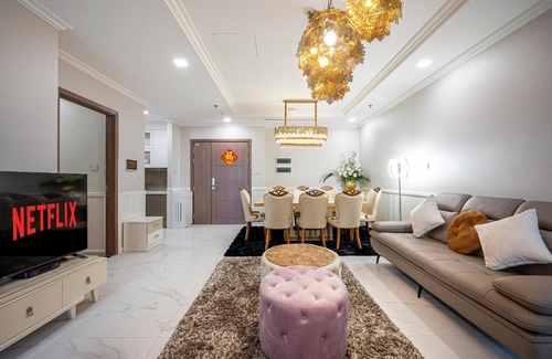 Hang Xanh Apartment | Landmark 81 Residences