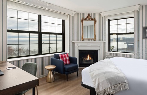 Marquette Hotel | Landmark Inn