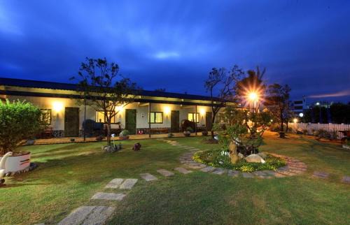 Daguang Bed & Breakfast | LanHai Inn