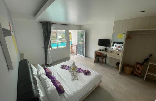 Saladan Hotel | Lanta Corsica Hotel