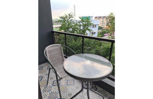 Thung Song Hong Apartment | Lantern Suites DMK Airport with Maid Service