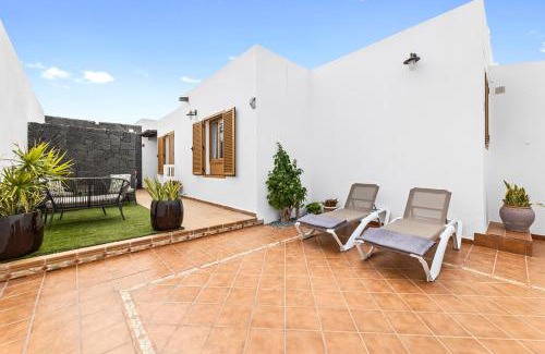 Playa del Cable Villa | Lanzarote Villa Aira