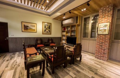 Jinning House | Lao Xu Shan Zhuang