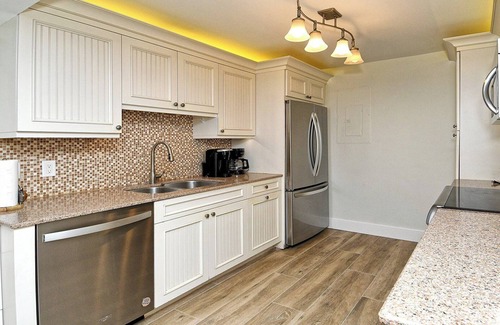 Longboat Key Apartment | LaPlaya 205D January 2025 Discount!