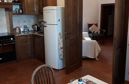 Bagnoregio House | LaPorcilaia, lake view holiday apartment.