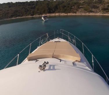 Dalyan Mahallesi Boat Rental | Lares Yachting