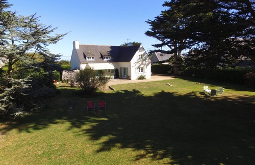 Brignogan-Plage House | Large house in a wooded park with sea view for 10 people