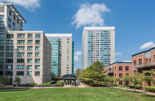 West End Apartment | Large 1 Bedroom Apartment by MGH, Modern Building in Safe and Quite Neighborhood
