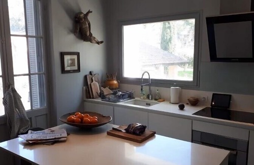 Tamaris House | Large 19th Century Villa With Swimming Pool