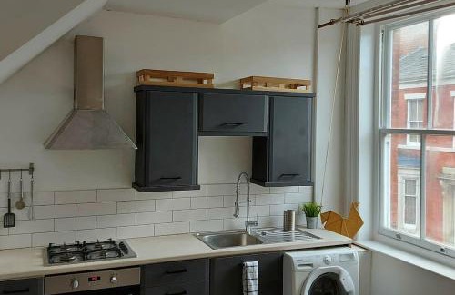 Preston Apartment | Large 2 Bedroom City Centre Apartment + Parking
