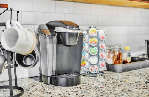 Powder Springs House | Large 5 bedroom home with fenced yard and custom fire pit