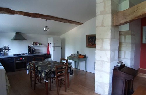 Barie Cottage | Large 70 m2 studio with mezzanine. 38 m2 terrace with views over the countryside.