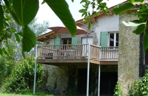 Barie Cottage | Large 70 m2 studio with mezzanine. 38 m2 terrace with views over the countryside.