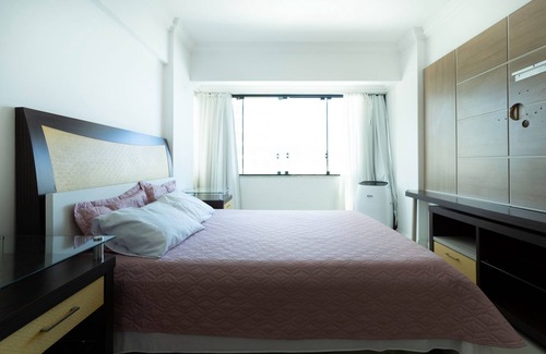 Centro Apartment | LARGE APARTMENT 1SUI+2Q SEA SQUARE 50m from BALNEÁRIO CAMBORIU BEACH