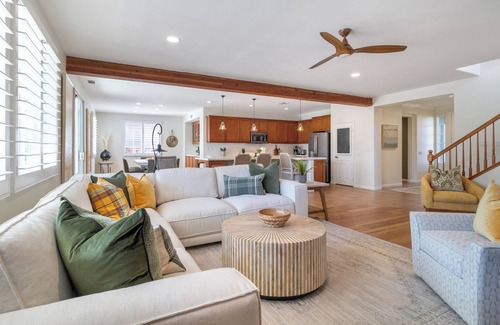 Temecula House | Large, executive level family home in great neighborhood