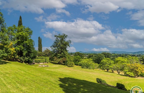 Castelmoron-sur-Lot House | Large family home in the heart of Lot-et-Garonne