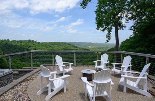 Borden House | Large Group Rental Near Louisville with Mountain Views