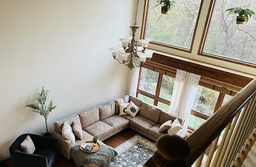 Jo Daviess County House | Large home in quiet wooded area with hot tub, billiards, decks & fire pits