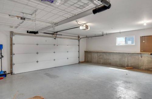 Rapid City House | Large Home in the Most Convenient Location