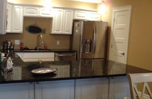 Gravois Mills House | Large Home On Mile Marker 8 In A Beautiful Cove On The Lake Of The Ozark