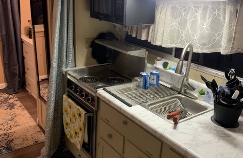 North Shore Boat Rental | Large House boat located right in downtown Pittsburgh! Pricing is negotiable!