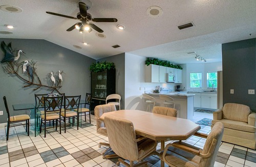 Deleon Springs Heights House | Large House For 10 In Quiet Country Setting Not Far From Skydive De Land