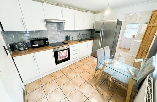 Bromley South House | Large house in Central London