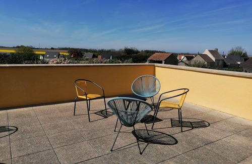 Coulombs House | Large house with indoor swimming pool and pétanque court