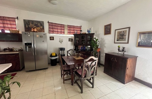 Panajachel House | Large House With View To Lake Atitlan