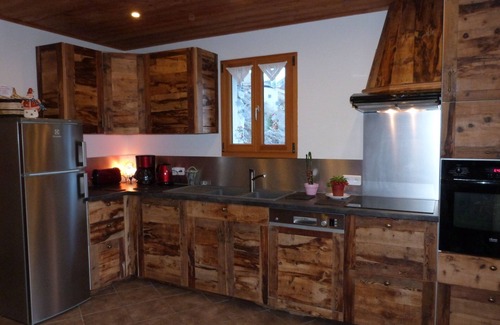 Molines-en-Queyras Ski Chalet | LARGE INDIVIDUAL CHALET CLASS 4 STARS, SUNNY, QUIET;