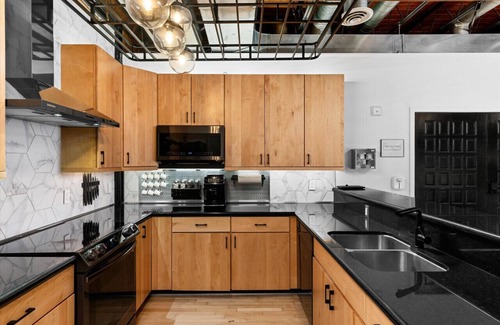 Ballpark Apartment | Large Loft w/Rooftop Deck - Coors Field Adjacent
