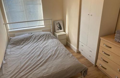 Cobham Apartment | Large Luxury appartment