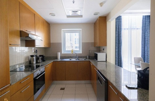 Madinat Zayed Apartment | Large Modern 1-Bedroom in Bay Square 9