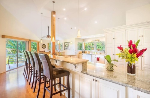 Princeville House | Large Princeville home with pool and jacuzzi on the Makai Golf Course