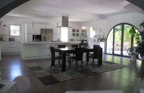 Meyreuil Villa | Large quiet villa near Aix en Provence