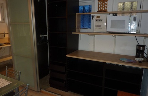 Aubagne House | Large Studio. 40m2. Terrace, Garden and Pool. Kitchen etc .