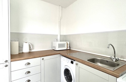 Cleethorpes Apartment | Large Studio Flat Near Beach Cleethorpes